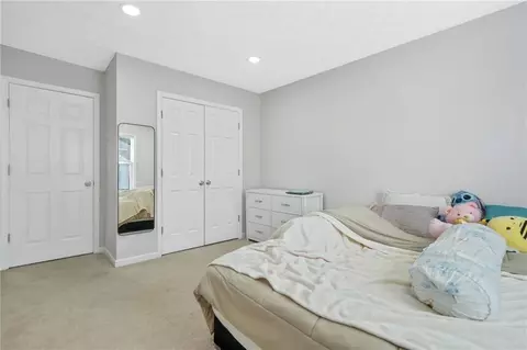 Bedroom - 4125 Fallbrook Dr, Duluth, GA 30096 photo 8 of 10