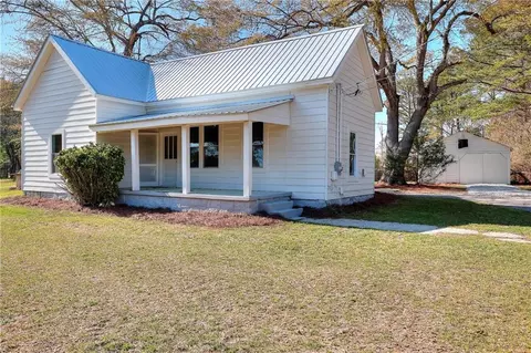 6316 Rockland Rd, Lithonia, GA 30038