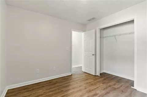 Bedroom - 75 Oak Hill Dr, Covington, GA 30016 photo 16 of 22