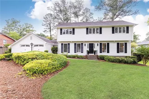 2730 Burtz Dr, Marietta, GA 30068