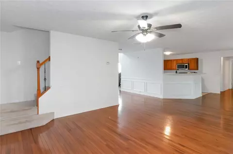 Living - 11354 Conner Ct, Hampton, GA 30228 photo 3 of 4