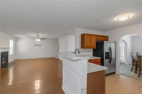 Living - 11354 Conner Ct, Hampton, GA 30228 photo 4 of 4
