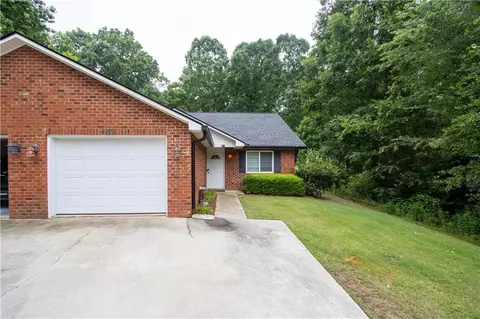 4015 Hidden Hollow Dr, Gainesville, GA 30506