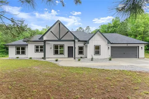 110 Beaver Pointe Pointe, Villa Rica, GA 30180