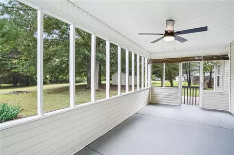 10 Hollow Ct, Covington, GA 30016 photo 37
