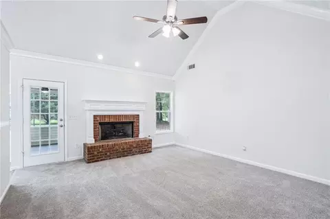 10 Hollow Ct, Covington, GA 30016 photo 8