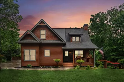 400 Noelle Ln, Dahlonega, GA 30533