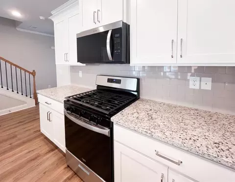 Kitchen - 4090 Cavalier Way, Duluth, GA 30097 photo 4 of 5