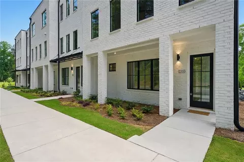 2200 Carlton Ct #6, Atlanta, GA 30318
