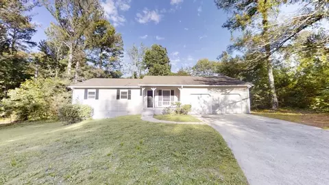 3512 Valley Chase Ct, Lithonia, GA 30038