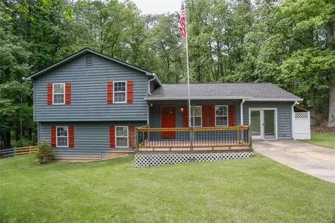 1341 Timbercrest Ct, Lawrenceville, GA 30045