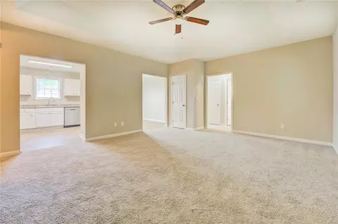 126 Usher Ln, Covington, GA 30016 photo 3