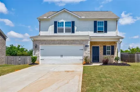 180 Oliver Dr, Locust Grove, GA 30248
