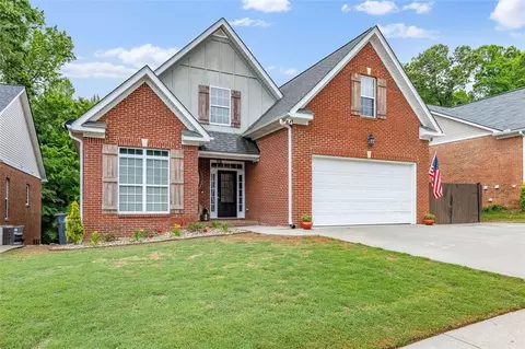 930 Brenau Point Dr, Gainesville, GA 30501