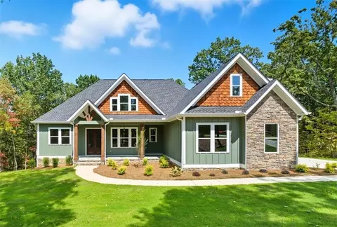 33 Cedar Gate Ln, Kingston, GA 30145