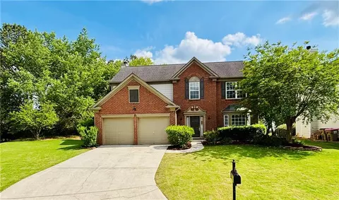 655 Wellingborough Ct, Alpharetta, GA 30005