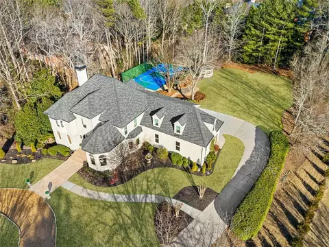 2470 Hopewell Plantation Dr, Milton, GA 30004
