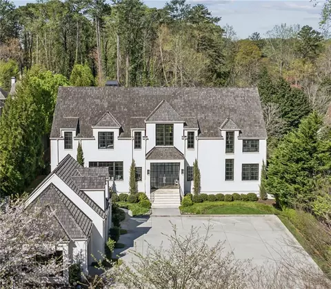 3888 Peachtree Dunwoody Rd, Atlanta, GA 30342