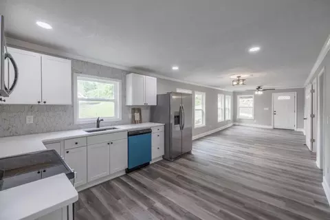 11 Cloverhurst Dr, Toccoa, GA 30577 photo 10