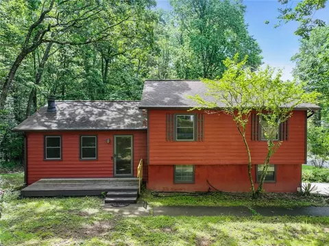 2420 Leaf Land Dr, Duluth, GA 30097