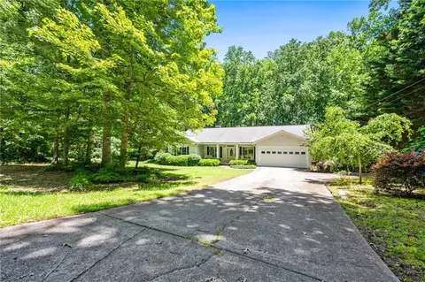 1294 Red Rock Rd, Acworth, GA 30101