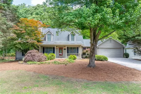 2285 Ashton Ridge Dr, Dacula, GA 30019