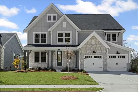 215 Kerr Dr, Hoschton, GA 30548