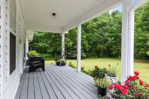 11415 Hutcheson Ferry Rd, Chattahoochee Hills, GA 30268