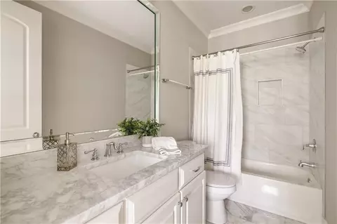 Bath - 670 Trinity Pl, Suwanee, GA 30024 photo 10 of 10
