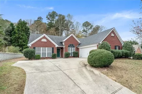 5981 Williamsport Dr, Flowery Branch, GA 30542