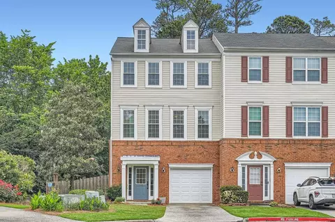 1928 Stancrest Trce NW, Kennesaw, GA 30152