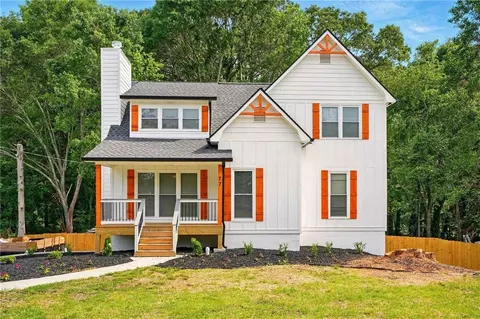 77 Township Dr, Hiram, GA 30141