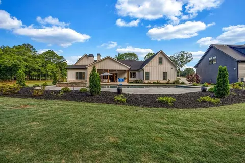 Exterior - 2165 Wall Rd, Monroe, GA 30656 photo 10 of 10