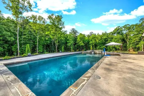 Exterior - 2165 Wall Rd, Monroe, GA 30656 photo 9 of 10