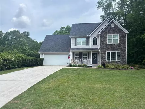 1020 Travitine Trl, Loganville, GA 30052