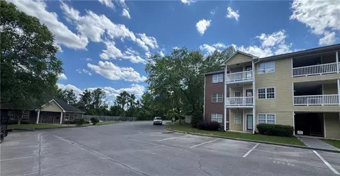 116 Waterford Dr, Calhoun, GA 30701