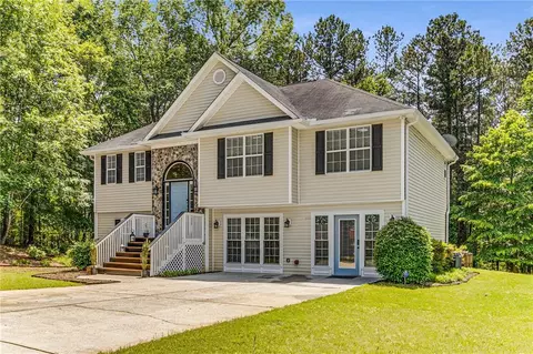 3835 Annandale Ln, Suwanee, GA 30024