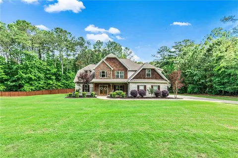 100 Chantilly Ln, Fayetteville, GA 30215