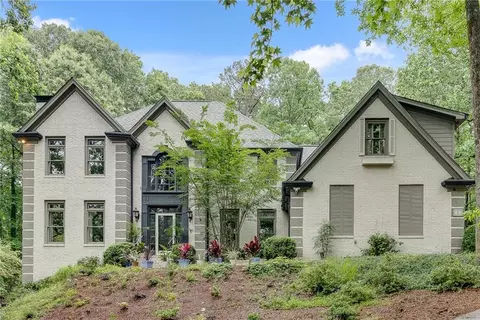 2680 Spalding Dr, Sandy Springs, GA 30350