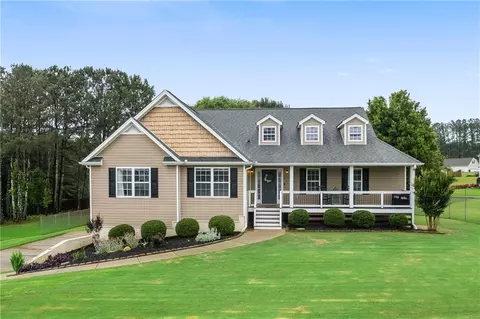 137 Cambridge Pointe, Villa Rica, GA 30180