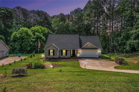 267 Rocky Point Rd, Covington, GA 30014