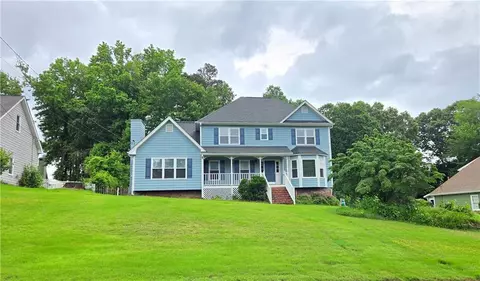 4905 Puritan Dr, Sugar Hill, GA 30518