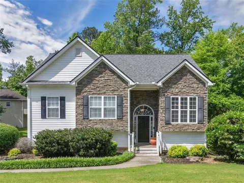 100 Sydney Smt, Villa Rica, GA 30180