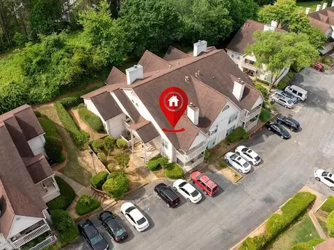 904 Bridge Ln SE, Smyrna, GA 30082
