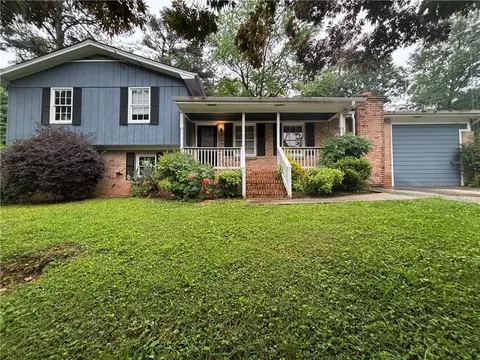 4718 City View Dr, Forest Park, GA 30297