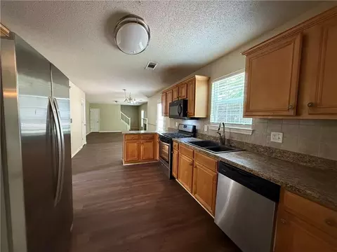 Kitchen - 257 Juliet Dr, Hampton, GA 30228 photo 1 of 2