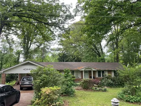 1481 Pine St, Stone Mountain, GA 30087