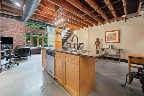 319 Atlanta St SE #315, Marietta, GA 30060