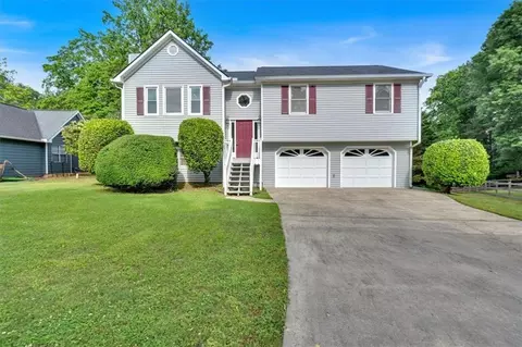 4807 Willowwood Dr NE, Kennesaw, GA 30144