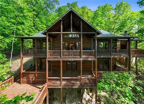 512 Picklesimer Mtn Rd, Morganton, GA 30560